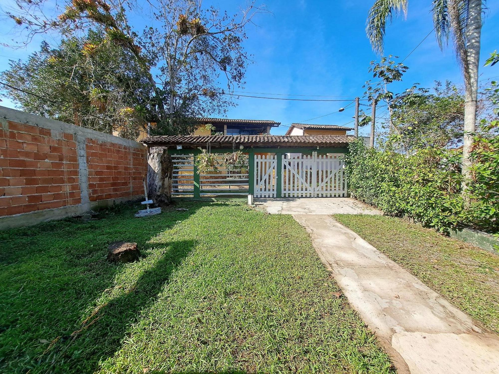 Linda Casa 4 Qts Churrasqueira Prainha Mambucaba Araquari Exteriör bild